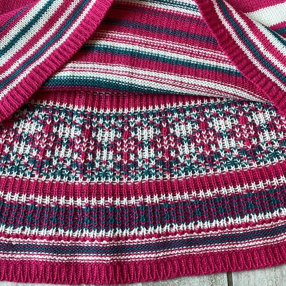 Preloved Derek Heart,pink,size 7-8knitted,round neck rhinestones at front ,dress - Picture 8 of 8